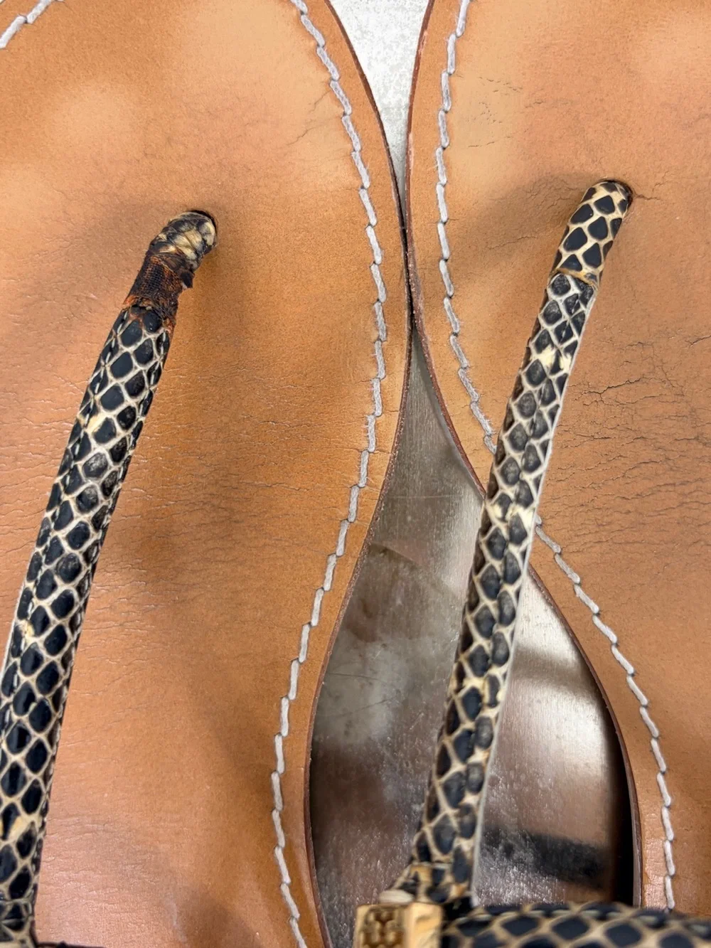 Tory Burch Tan Leather Thora Snake-Print Thong Sandals Size 7